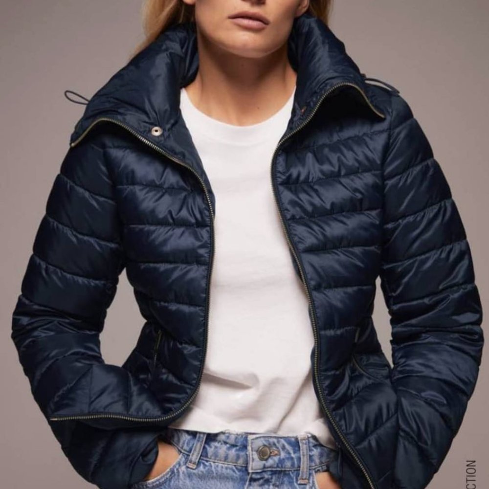 Zara Black Puffy Jacket/ Wind Breaker with Gold Hardware Zipper